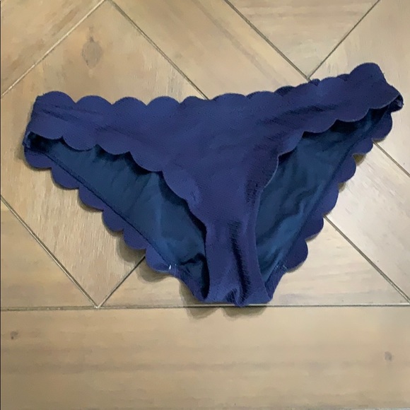 Bathing suit! - Picture 3 of 5